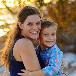 Meet your Posher, Valarie